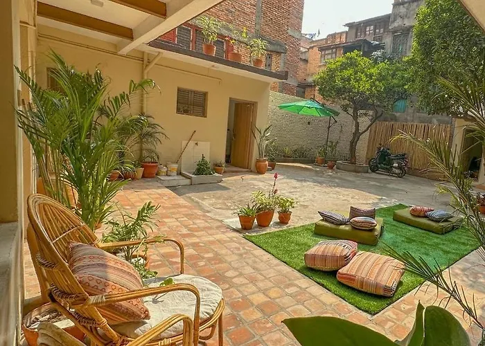 The Melo Pomelo Courtyard. Apartment