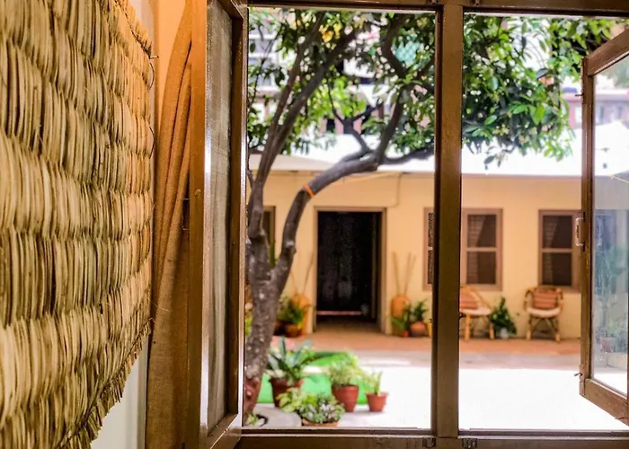 The Melo Pomelo Courtyard. Apartment *