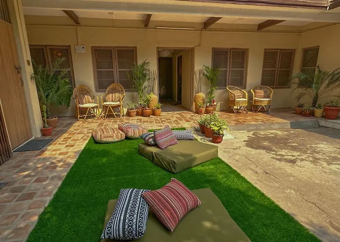 The Melo Pomelo Courtyard. Apartment