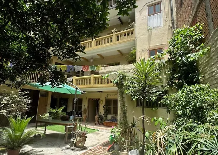 The Melo Pomelo Courtyard. Apartment *
