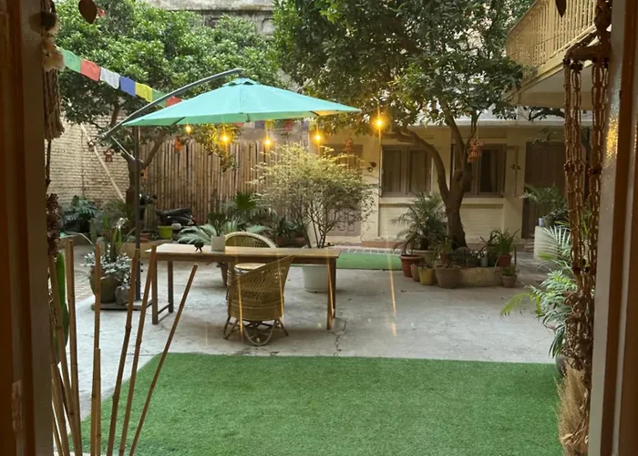 The Melo Pomelo Courtyard. Apartment *
